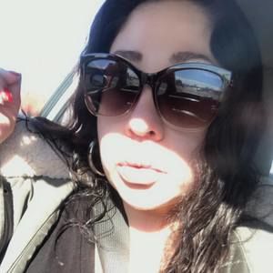 Meet your Posher, Ofelia